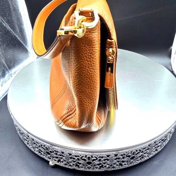 Pre Loved!! Michael Kors Bedford Meduim Brown Pebbled Leather Bag - Picture 4 of 9